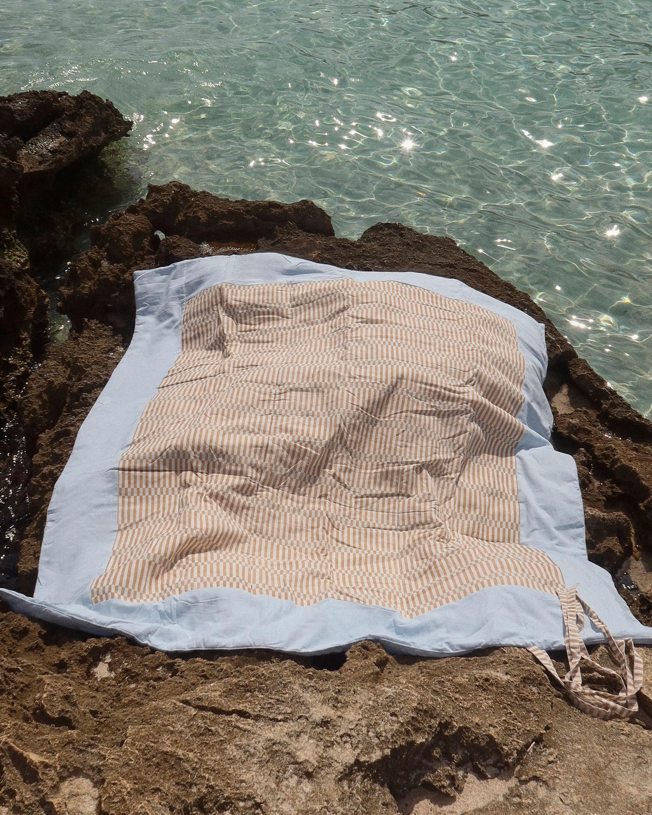 Picnic Blanket — Blue & Tan Geo Print